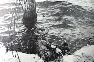 Vele para's verdronken in de moerassen en ondergelopen terreinen in de Merderet sector.